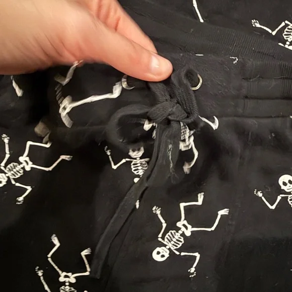 Black Skeleton Pajama Set two pieces - Picture 3 of 6